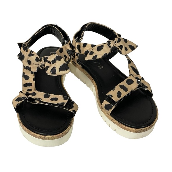 Unisa Unbessa Leopard Fabric Strap Low Platform Strap Sandals Sz 10 - Picture 1 of 11